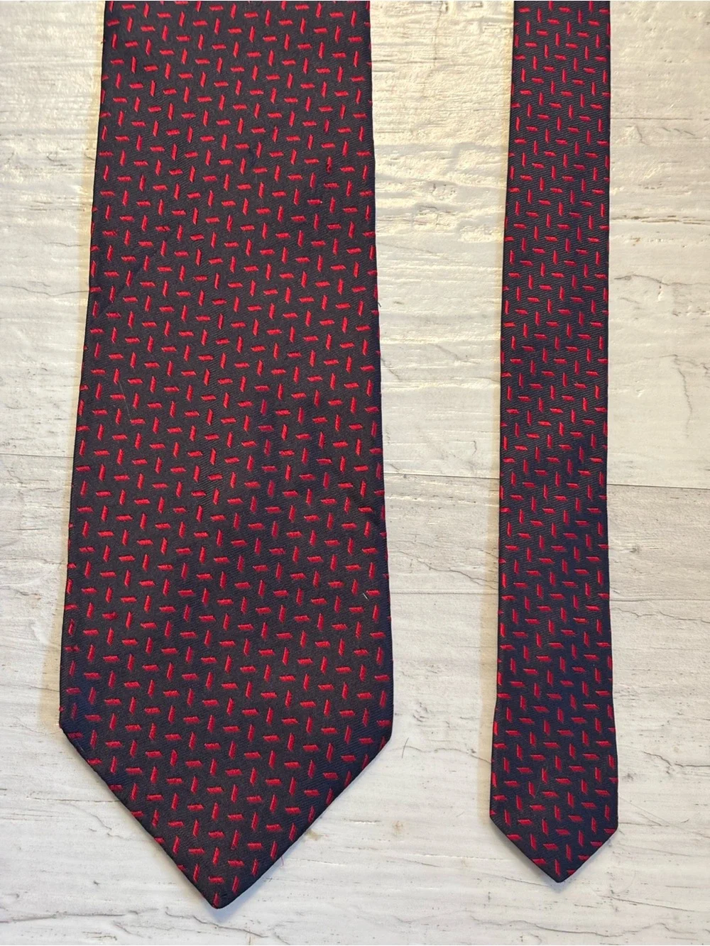 Paolo Designed by Paolo Gucci Vintage Silk Navy Blue Tie with Red Dash Pattern